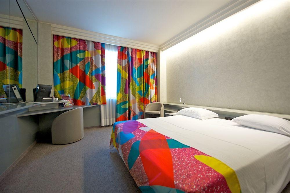 Ariha Hotel Cosenza Rende Exterior photo